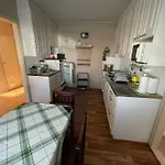 Hiitolantie 4