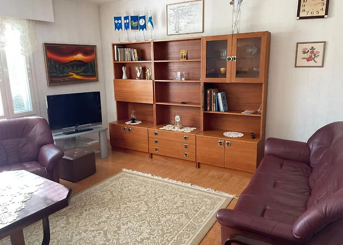 Hiitolantie 4 公寓